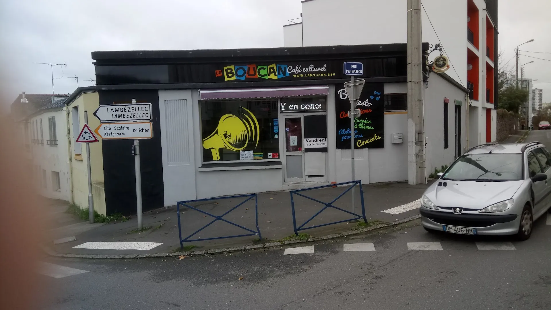 Le Boucan Cafe Culturel